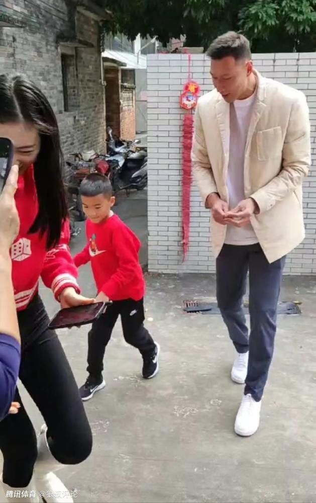 高俊伟几乎欺诈，当着这么多人的面、尤其是萧初然还在这里，我好说歹说，你们都不给我面子是不是？好。